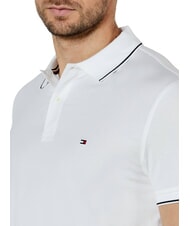 TOMMY HILFIGER TH Koszulka polo z kr&oacute;tkim rękawem i lam&oacute;wką biały - Polo męskie - 3