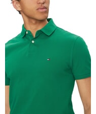 TOMMY HILFIGER TH Koszulka polo z kr&oacute;tkim rękawem o regularnym kroju nowy zielony - Polo męskie - 3