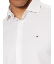 TOMMY HILFIGER TH Koszula z długim rękawem o dopasowanym kroju biel optyczna - Koszule męskie - 4
