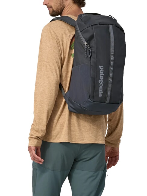 BLACK HOLE 25L Plecak na laptopa 15" niebieski smolder z szarością forge - Plecaki szkolne i rekreacyjne