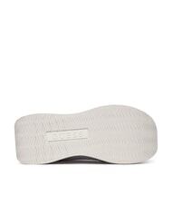 GUESS CAMRIO10 Trampki na koturnie 7 cm biały - Buty damskie - 5