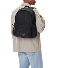 CALVIN KLEIN BOLD LOGO NYLON Miękki plecak na czarno - Plecaki szkolne i rekreacyjne - 4