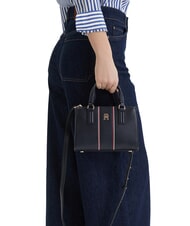 TOMMY HILFIGER TH DAILY Mała torebka z paskiem na ramię kosmiczny niebieski - Torby damskie - 2