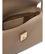 CALVIN KLEIN HARDWARE EMBLEM PEBB Torebka z paskiem na ramię pustynny szary - Torby damskie - 5
