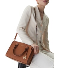 MICHAEL KORS BECCA Torebka z paskiem na ramię, ze sk&oacute;ry - Torby damskie