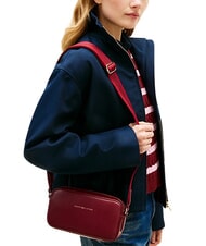 TOMMY HILFIGER TH ESSENTIAL Mała torba na ramię aksamitny bordowy - Torby damskie - 2