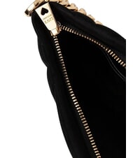 LOVE MOSCHINO EMBOSSED Kopert&oacute;wka z łańcuszkiem Czarny - Torby damskie - 4