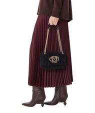 LOVE MOSCHINO EMBOSSED Mała torebka na ramię z łańcuszkiem - Torby damskie