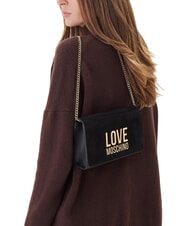 LOVE MOSCHINO PATCHY Kopert&oacute;wka z łańcuszkiem Czarny - Torby damskie - 2