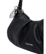CALVIN KLEIN ENGRAVED HW Torba na ramię na czarno - Torby damskie - 5