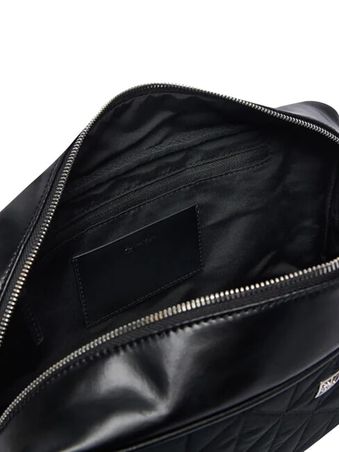 QUILTED NYLON Torba na ramię na czarno - Torby damskie