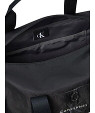 CALVIN KLEIN BOLD Torba podr&oacute;żna z paskiem na ramię na czarno - Mn&oacute;stwo - 4