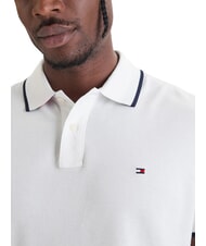 TOMMY HILFIGER TH Koszulka polo z bawełny regenerowanej biały - Polo męskie - 3